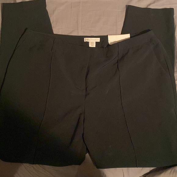 Green trouser pants by Cato brand - Picture 3 of 3